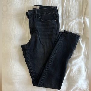 Athleta Sculptek Denim Jeans - Carbon Wash, Size 6